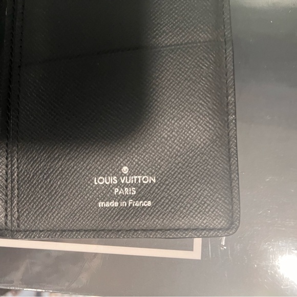 Louis Vuitton Monogram Eclipse Brazza Long Bifold Wallet - Picture 9 of 12